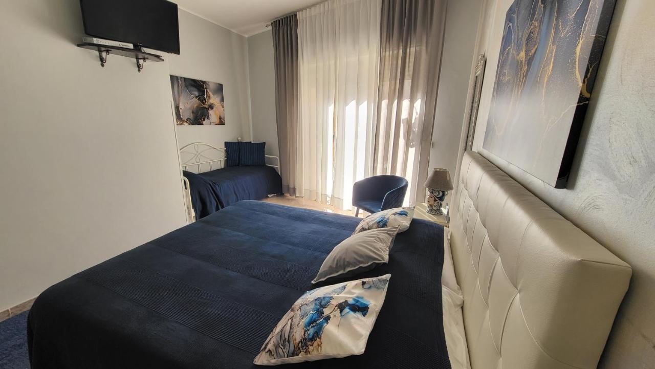 Ferienwohnung Marifra Flats Taormina Exterior foto