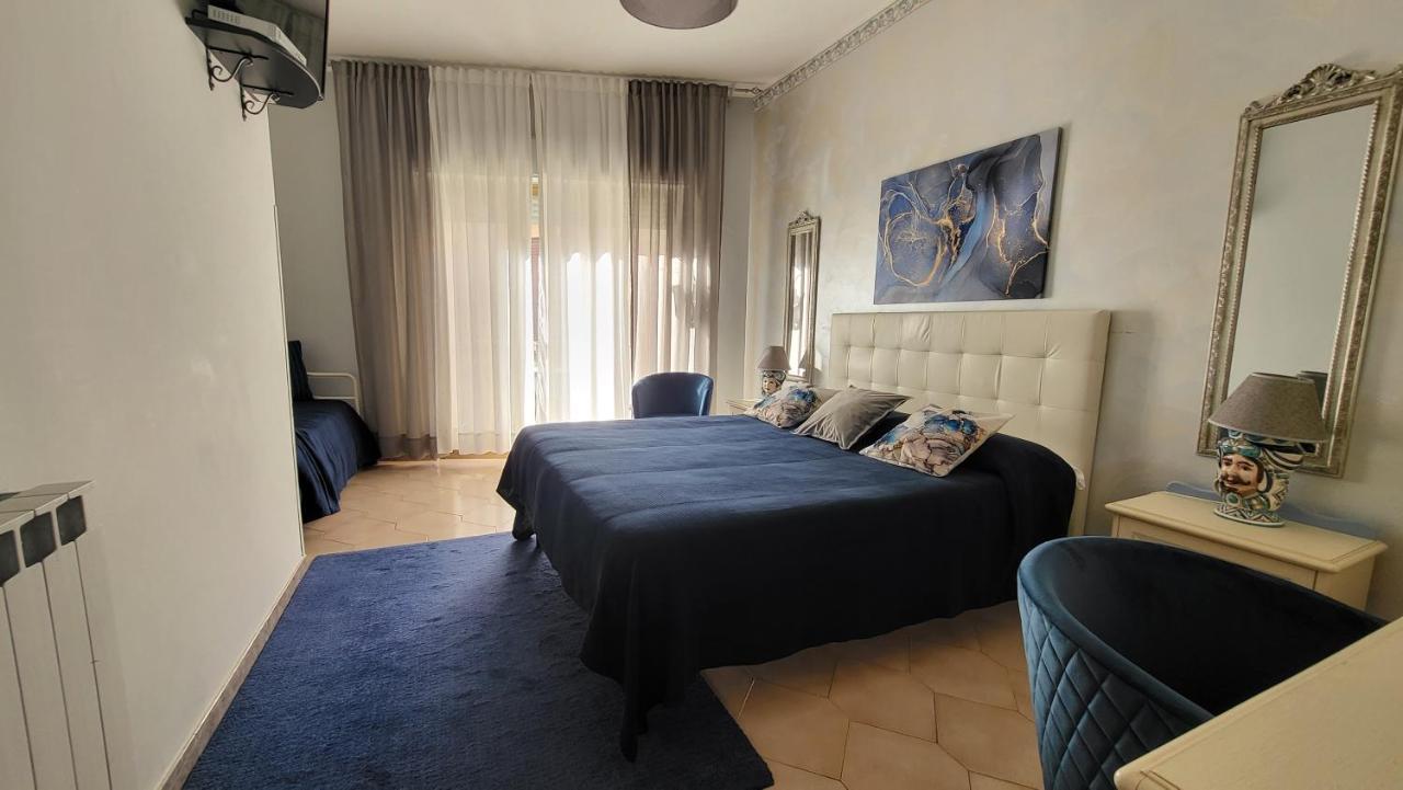 Ferienwohnung Marifra Flats Taormina Exterior foto