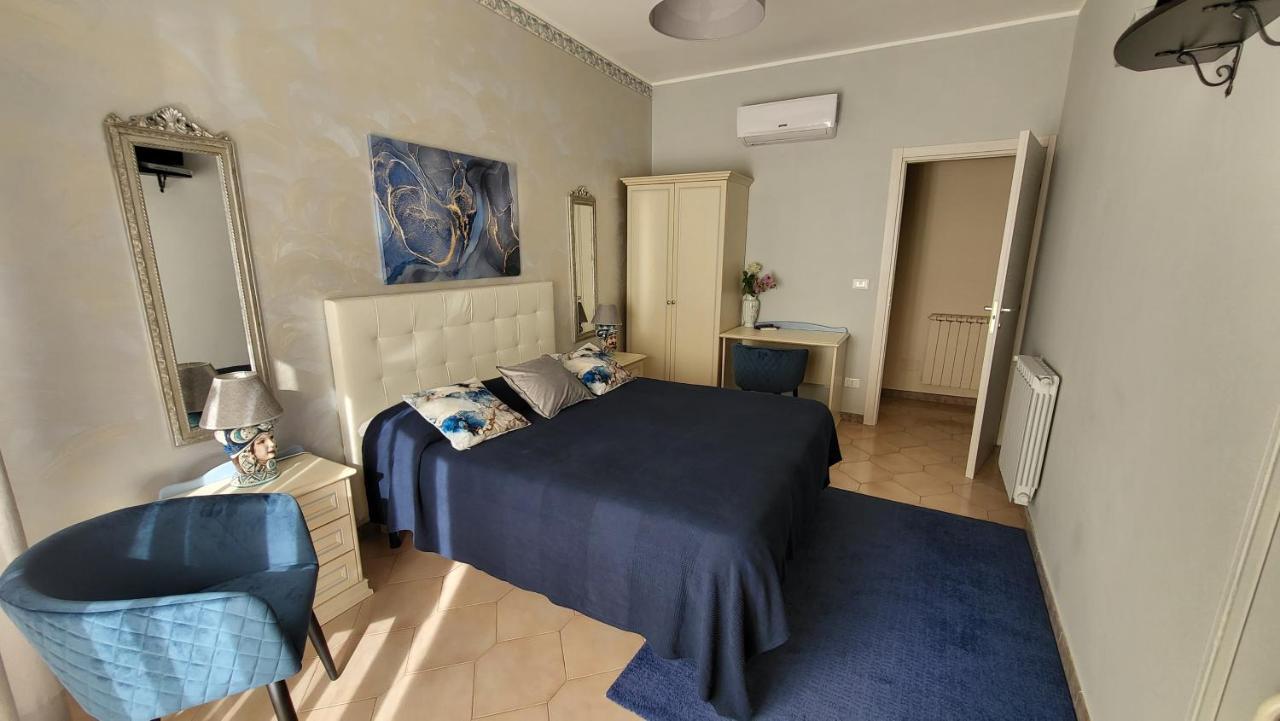 Ferienwohnung Marifra Flats Taormina Exterior foto