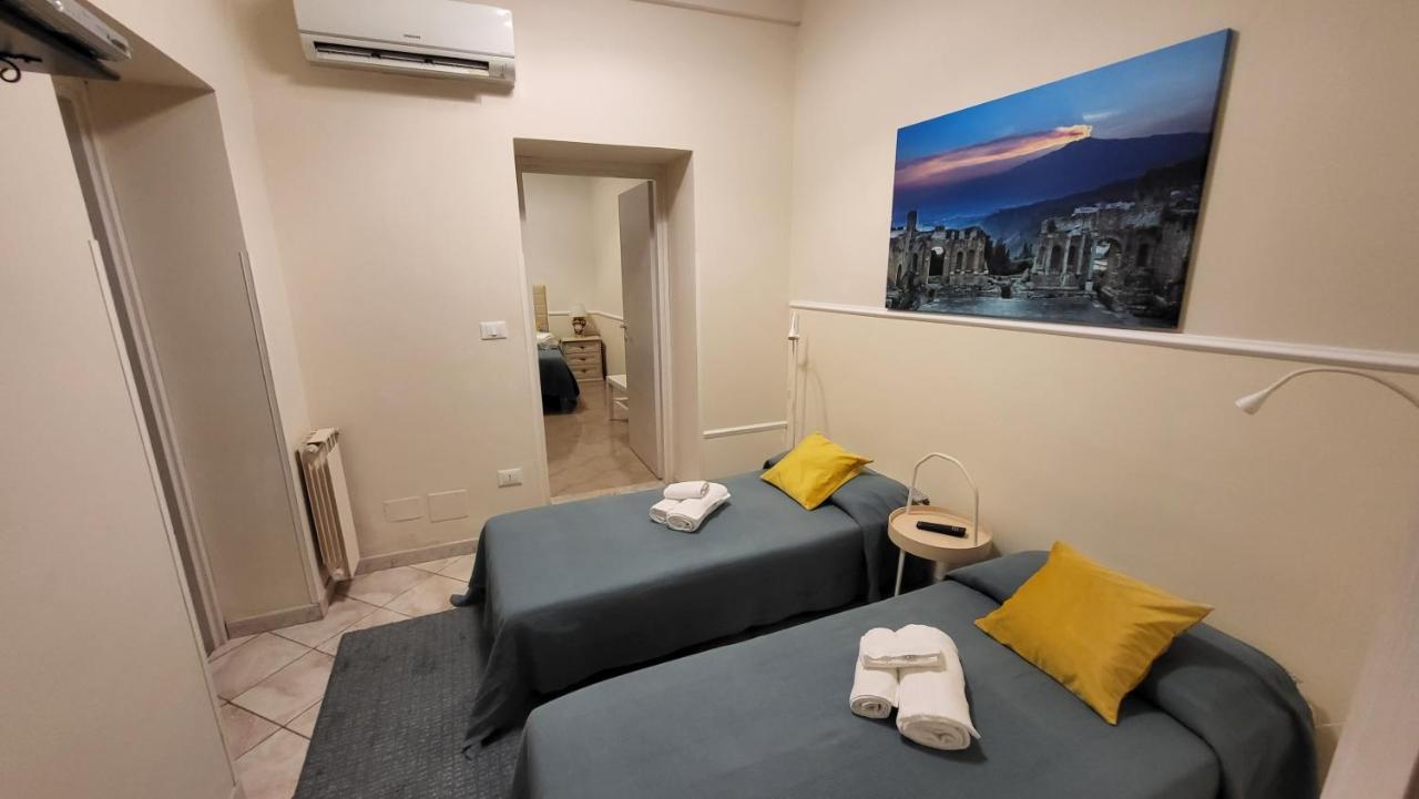 Ferienwohnung Marifra Flats Taormina Exterior foto