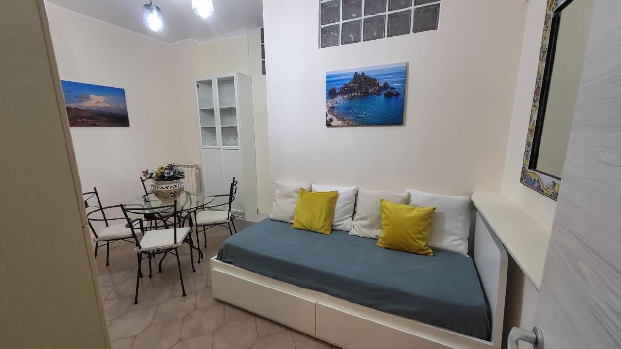 Ferienwohnung Marifra Flats Taormina Exterior foto