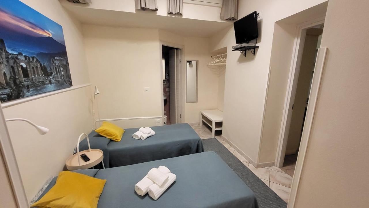 Ferienwohnung Marifra Flats Taormina Exterior foto