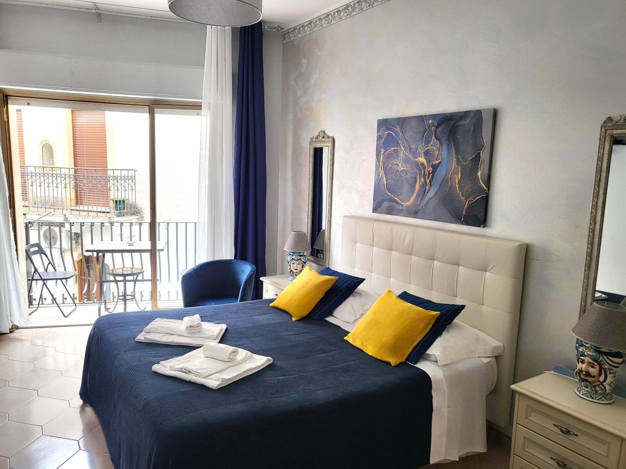 Ferienwohnung Marifra Flats Taormina Exterior foto